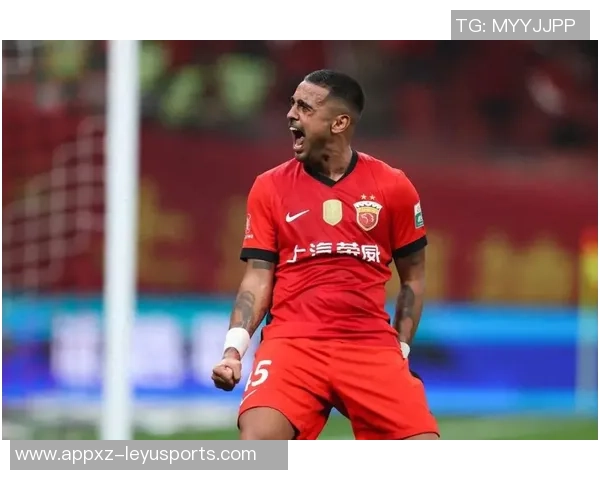 海港队结束假期重返训练全力备战中超收官战争取佳绩