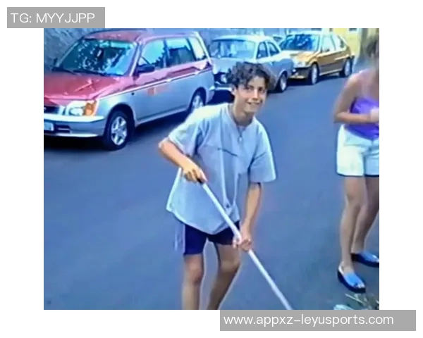 帕夫洛维奇谈足球偶像C罗的努力与胜利渴望引发共鸣 帕夫洛维奇谈足球偶像C罗的努力与胜利渴望引发共鸣