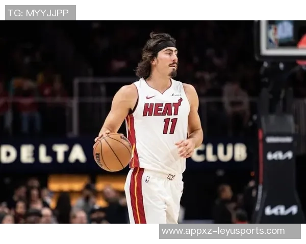 哈克斯盛赞约维奇潜力无限称其为球队带来全新战术活力